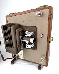 VINTAGE KEYSTONE SIXTY 8mm MOVIE PROJECTOR IN CASE WITH REEL ...