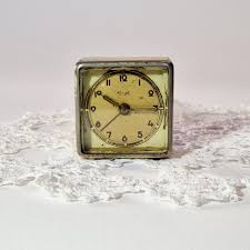Vintage Mini Collectible Table Clocks Antique Clocks Vintage ...