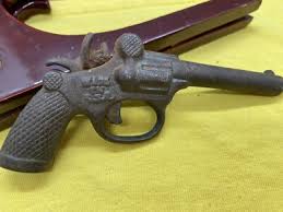 VTG King 1930's Cast Iron Single Shot Mini Toy Pistol #24-57 | eBay