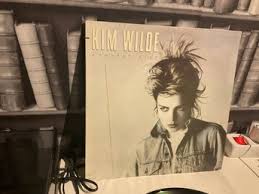 Se produkter som liknar Kim Wilde - Another Step LP f.. på ...