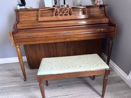 Schafer & Sons Piano 30$ OBO for Sale in Helendale, CA - OfferUp