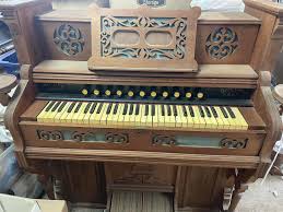 What is the value of this antique organ?