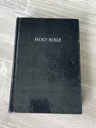 Zondervan Essentials Study Bible NIV 2013 Black HC ...