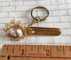 Vtg Kings Gold Tone Key Finder Pink Floral Purse ClIp Cabochon | eBay