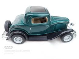 FORD 3-WINDOW COUPE 1932 dark green 1:34 Kinsmart diecast ...