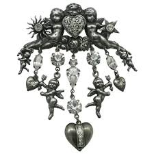 Similar Items to For T Rare Askew London Brooch Cherubs ...