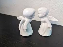 Vintage Josef Originals Korea Kissing Angels Figurines 3" Tall White Porcelain | eBay