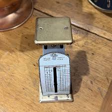 Vintage Ideal Deluxe Thrifty Postal Scale - The Junk Parlor