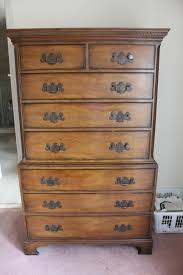 Lot - 8 Drawer Highboy Chest on Chest by Kittenger