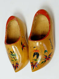 Vtg Wood Clogs Holland Souvenir Pair Hand Painted ...