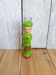 Knitting Spool Dolly for I Cords Lion Brand Pick your Spool ...