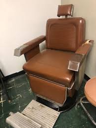 Kochs Retro used Barber Chair, brown leather, small tear in ...