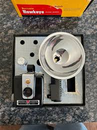 Vintage Brownie Hawkeye Outfit Flash Camera Original Box ...