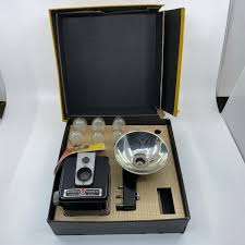Vintage Kodak Brownie Hawkeye Flash Outfit Flasholder Camera ...