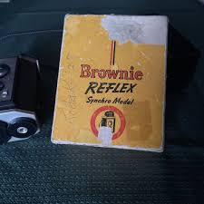 Kodak Brownie Reflex Synchro Model 127 Film Camera in Original Box V14 | eBay