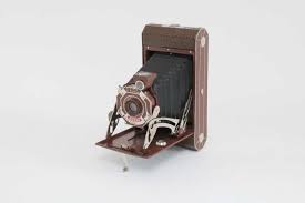 Lot 378 - An Eastman Kodak Brownie Six-20 Art Deco