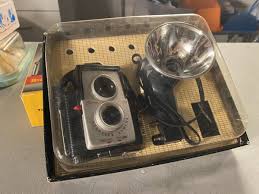 Vintage Kodak Brownie Starflex Camera - Original Box & Flash ...