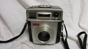 VINTAGE 1960s KODAK STARMATIC CAMERA | eBay