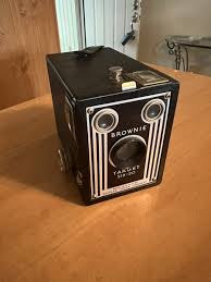 Vintage Eastman Kodak Company Brownie Target Six-20 Box Camera USA Retro | eBay