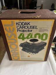 Kodak 4400 Carousel Slide Projector Black w/ Manual, Tray ...