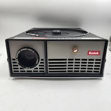 Vintage 1960's Kodak Carousal SlideProjector Model 550 W ...