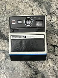 VINTAGE KODAK EK4 INSTANT PRINT CAMERA - Untested - Sold As ...