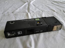 KODAK EKTRA 2 Portable 126 Film Camera with Detachable Flash ...