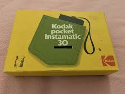 Kodak Pocket Instamatic 30 Film Camera with Box Flash Cubes ...
