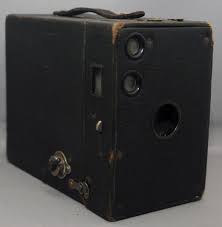 BROWNIE 2A Model B Eastman Kodak Box Antique Vintage Film ...