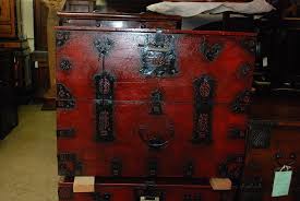 19th Century Korean Red Chest with Black Iron Hardware – Hollis Pasadena