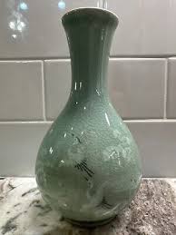 Korean Green Vase w/ Flying Crane Bird a Symbol of ...