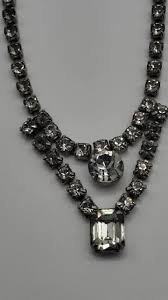 Vintage KRAMER 1950's Drop Crystal Rhinestone Necklace, KRAMER Sparkling Clear Emerald and Round Cut Stones, Collar Mid Century Jewelry - Etsy Denmark