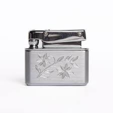 Kreisler Vintage Lighter – Floral Engraving