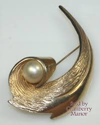 Joseph Bobley Castlecliff Brooch Freeform Pearl Pin Vintage ...