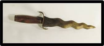 Old/vintage Philippine Katipunan dagger/knife n kris nr | #37995064