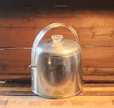 KROMEX Aluminum Ice Bucket Clear Lucite Handle Vintage - Etsy