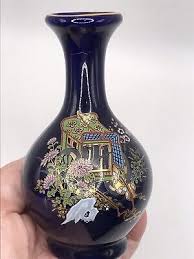 VTG~KUTANI Cobalt Blue Vase Gold Trim Flowers Carriage 4.5”Hand Decorated Japan | eBay