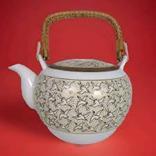 Teapot Porcelain Antique Japanese Cranes Gold Trim 3+ cups ...