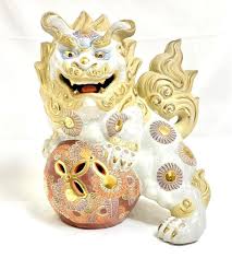 Massive Kutani Kutaniyaki Guardian Lion Statue - Feng Shui ...