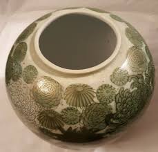 Fujita Kutani Green With Matalic Gold Ginger Jar (No Lid) | eBay