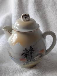 Vintage Japanese Kutani Delicate Porcelain Hand Painted ...