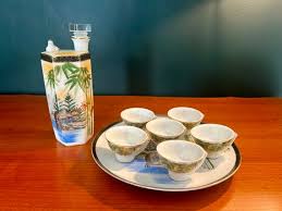 Japanese Porcelain Hand-painted Kutani SAKE SET Ten Pieces on Tray, 1970s - Etsy