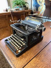 Antique L.C Smith & Brothers No 8 Typewriter, Very Nice ...