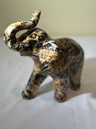 Lavie Vintage Elephant Figurine - Etsy