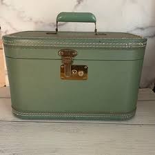 Vintage Train Case, Retro Luggage, Vintage Make up Case, Vintage Travel Case, Old Fashion Travel Case, Cosmetic Case, Green Travel Case - Etsy