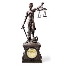 Mascarello Classic Antiqued Quartz Mantel Clock Decorative Sculpture Table Home | Desertcart Seychelles