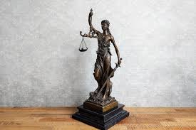 Bronze Lady Justice Sculpture: Antique Style Themis Statue ...