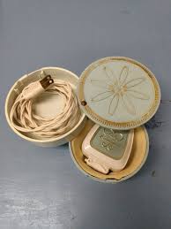 Vintage Remington Travel Women Shaver Green Yellow Case ...