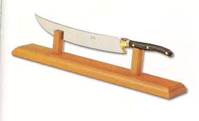 Wooden stand for Laguiole champagne saber Classic Prestige