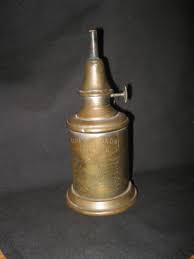 Vintage French Brass Oil Lamp Lampe-Pigeon Garantie ...